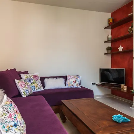 Dream Apartment, Charming In The Center Apartment